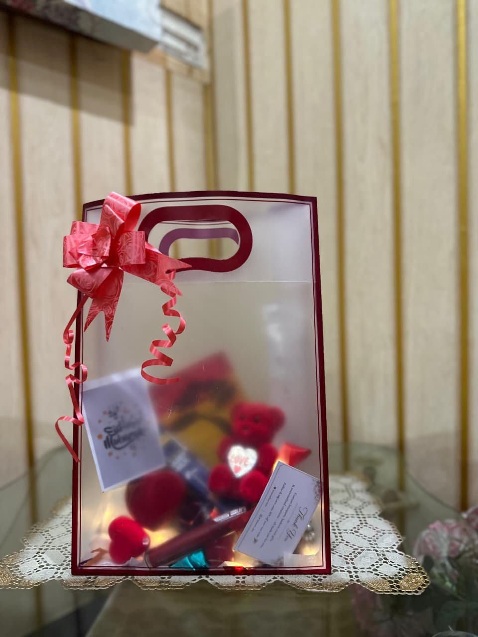 Large gift hamper